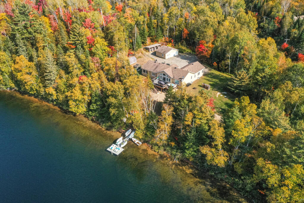 Chalet L’Érable / Vue sur le lac Rochon / Chalets Rochon
