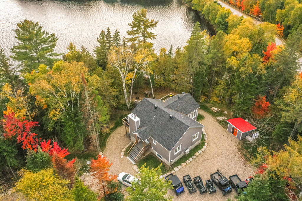 Chalet Le Cerisier / Vue sur la Baie Nadon / Chalets Rochon