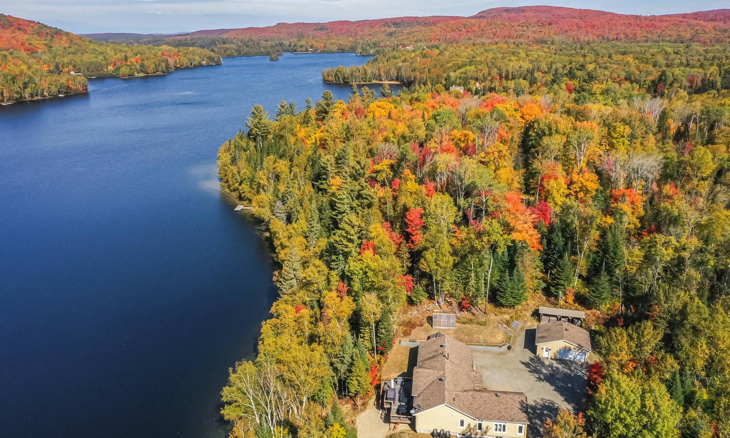 Chalet l'Érable / Chalets Rochon / Bord du lac Rochon